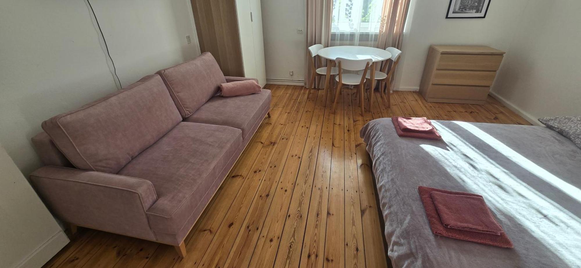 Przestronne Pokoje W Domu Prywatnym Ze Wspolna Lazienka Prywatnosc I Komfort Wroclaw Dış mekan fotoğraf